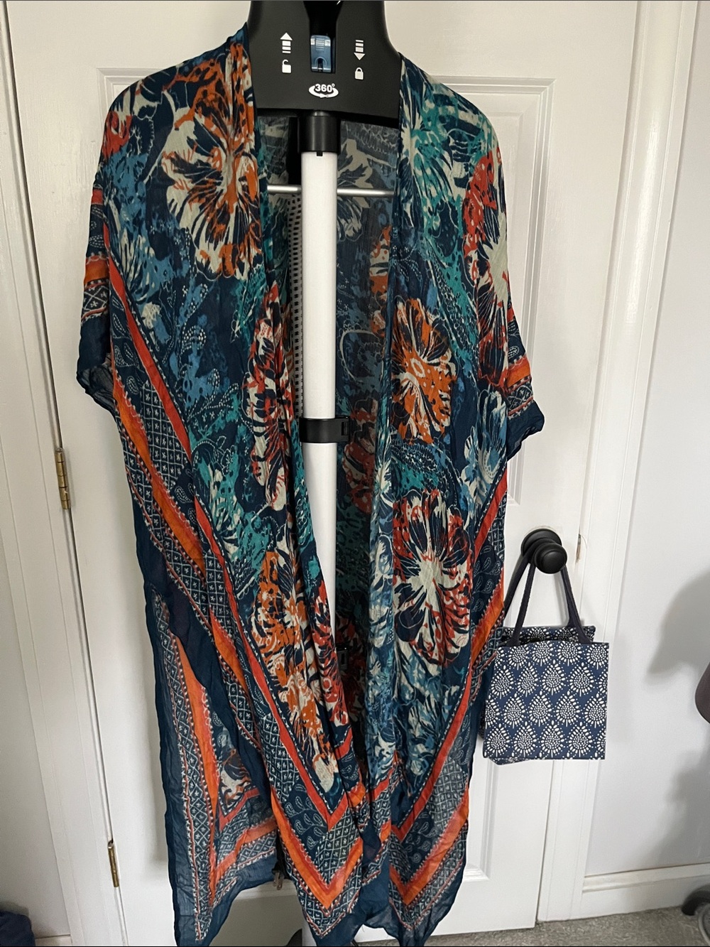 lovestitch Navy & Orange Patterned Kimono Top